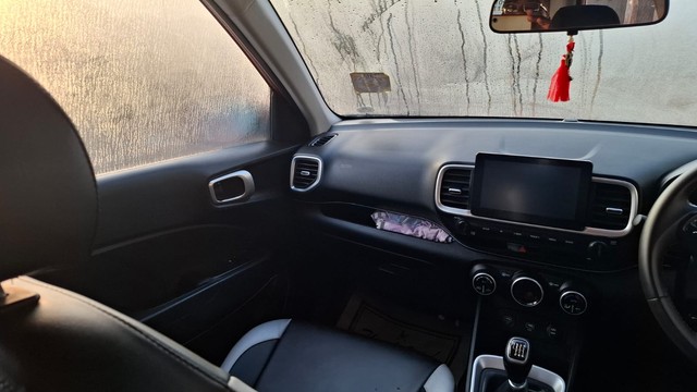 Second-hand 2019 Hyundai Venue SX Turbo BSIV for sale in Raipur-9