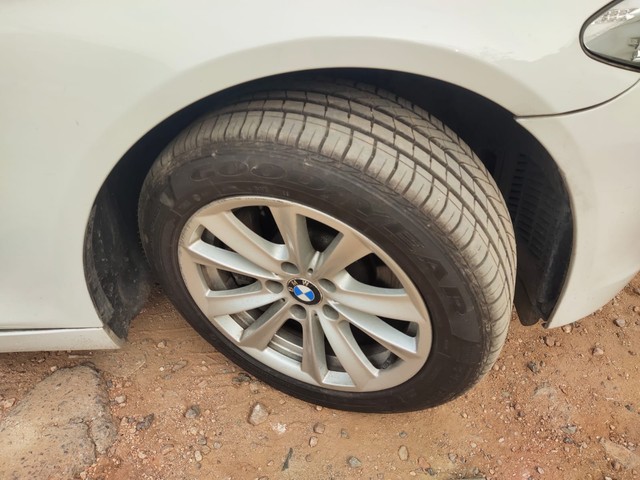 Second-hand 2011 BMW 5 Series 530d Highline Sedan for sale in Hyderabad-9