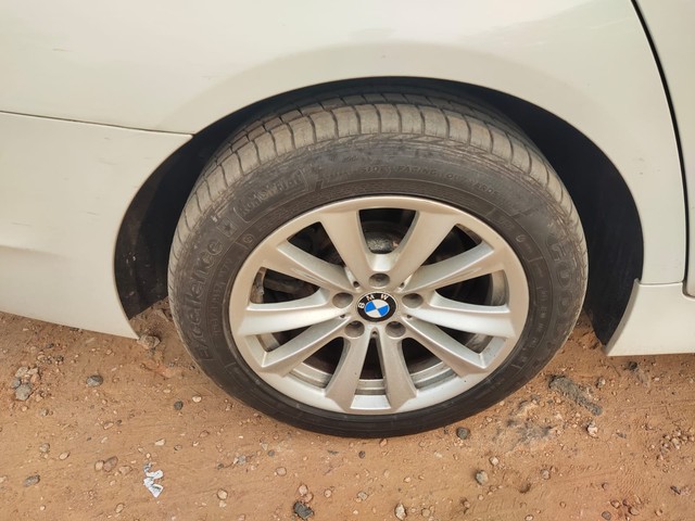 Second-hand 2011 BMW 5 Series 530d Highline Sedan for sale in Hyderabad-7