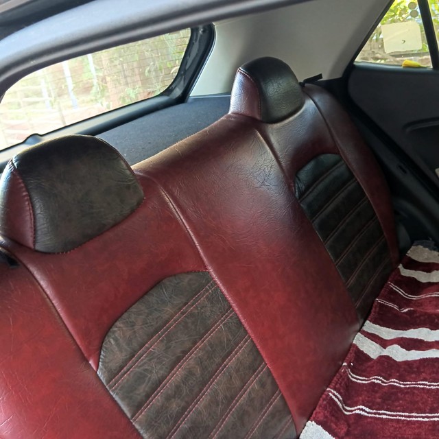 Second-hand 2023 Hyundai Venue S Plus Diesel for sale in Rajkot-3