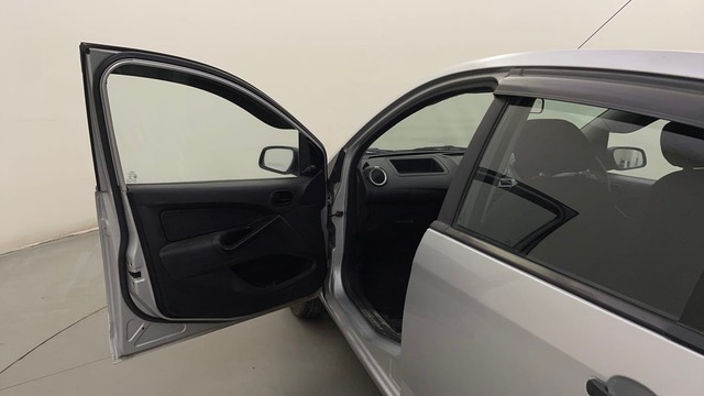 Second-hand 2012 Ford Figo Titanium Blu Diesel for sale in Mysore-24