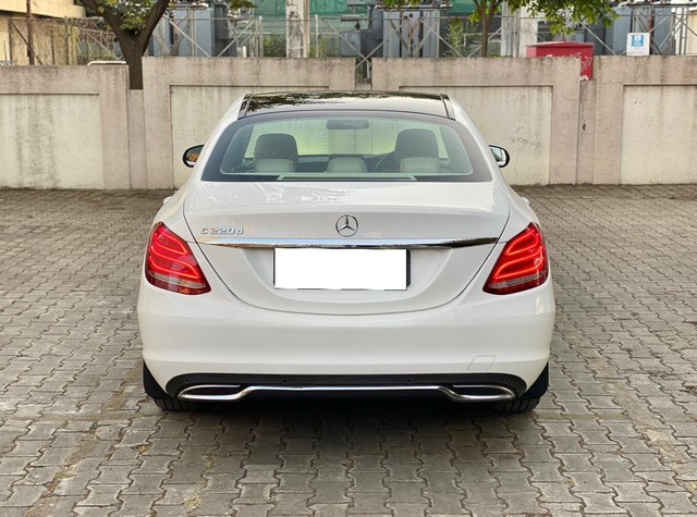 Second-hand 2017 Mercedes-Benz C-Class C 220 CDI Avantgarde for sale in Pune-2