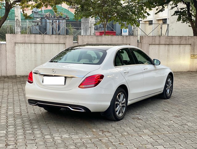 Second-hand 2017 Mercedes-Benz C-Class C 220 CDI Avantgarde for sale in Pune-8