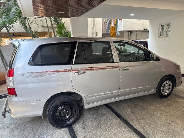 Second-hand 2015 Toyota Innova 2.5 G (Diesel) 7 Seater BS IV for sale in Secunderabad-12