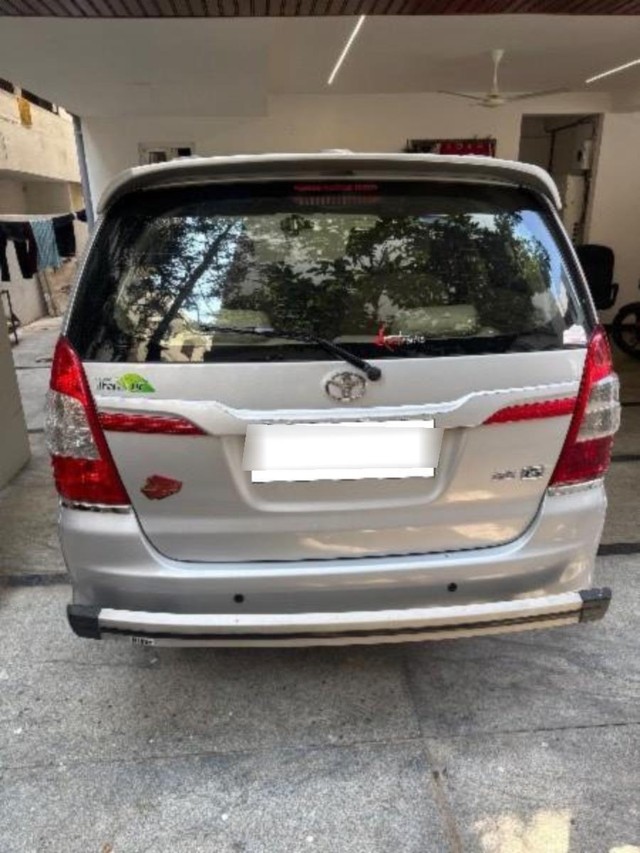 Second-hand 2015 Toyota Innova 2.5 G (Diesel) 7 Seater BS IV for sale in Secunderabad-4