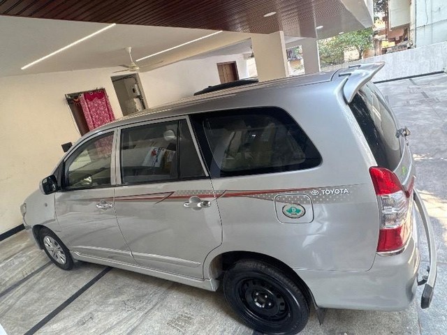 Second-hand 2015 Toyota Innova 2.5 G (Diesel) 7 Seater BS IV for sale in Secunderabad-8