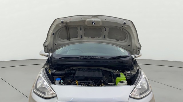 Second-hand 2018 Hyundai Xcent 1.2 VTVT S for sale in Ahmedabad-19