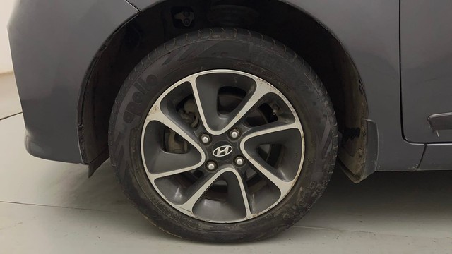 Second-hand 2017 Hyundai Grand i10 1.2 Kappa Sportz Option AT for sale in Mumbai-20