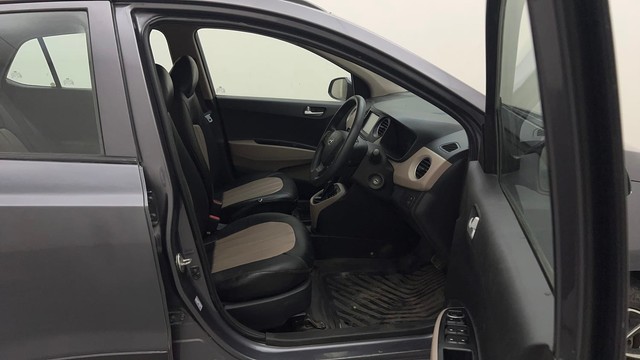 Second-hand 2017 Hyundai Grand i10 1.2 Kappa Sportz Option AT for sale in Mumbai-15