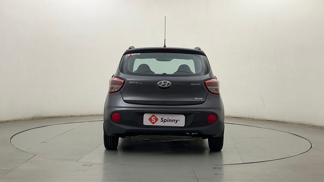 Second-hand 2017 Hyundai Grand i10 1.2 Kappa Sportz Option AT for sale in Mumbai-4