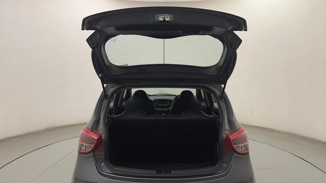 Second-hand 2017 Hyundai Grand i10 1.2 Kappa Sportz Option AT for sale in Mumbai-33