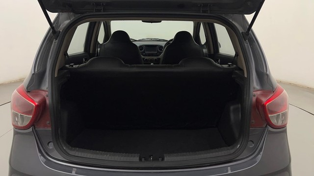 Second-hand 2017 Hyundai Grand i10 1.2 Kappa Sportz Option AT for sale in Mumbai-9