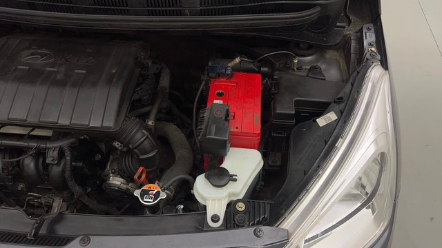 Second-hand 2017 Hyundai Grand i10 1.2 Kappa Sportz Option AT for sale in Mumbai-28