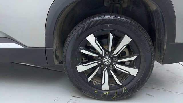 Second-hand 2020 MG Hector Sharp DCT for sale in Ghaziabad-19