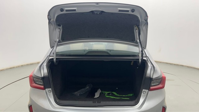 Second-hand 2020 Honda City ZX MT for sale in Kolkata-9