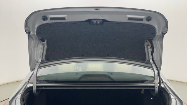 Second-hand 2020 Honda City ZX MT for sale in Kolkata-26