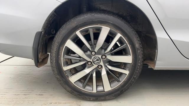 Second-hand 2020 Honda City ZX MT for sale in Kolkata-18