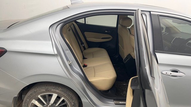 Second-hand 2020 Honda City ZX MT for sale in Kolkata-38