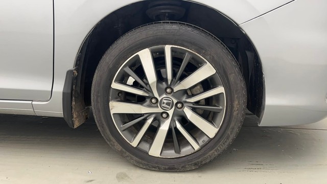 Second-hand 2020 Honda City ZX MT for sale in Kolkata-17