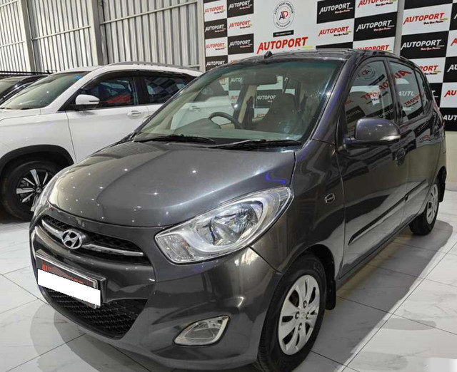 Second-hand 2011 Hyundai i10 Sportz for sale in Bangalore-1
