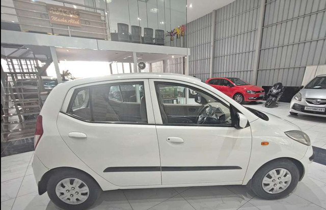Second-hand 2009 Hyundai i10 Magna 1.2 for sale in Bangalore-5