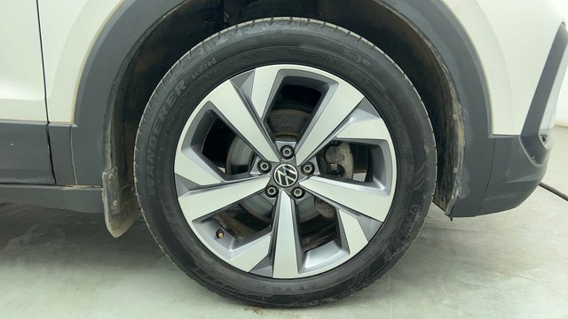 Second-hand 2021 Volkswagen Taigun 1.0 Topline for sale in Chennai-17