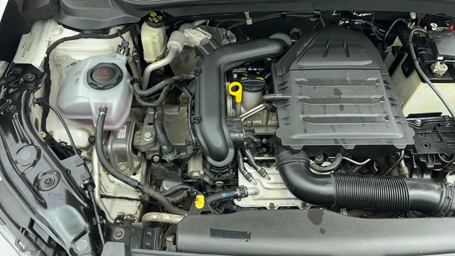 Second-hand 2021 Volkswagen Taigun 1.0 Topline for sale in Chennai-39