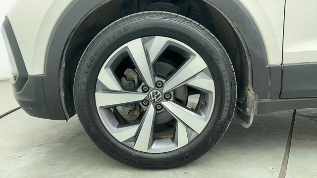 Second-hand 2021 Volkswagen Taigun 1.0 Topline for sale in Chennai-20