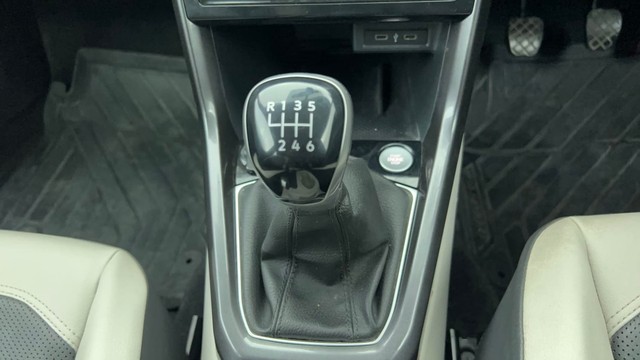 Second-hand 2021 Volkswagen Taigun 1.0 Topline for sale in Chennai-12