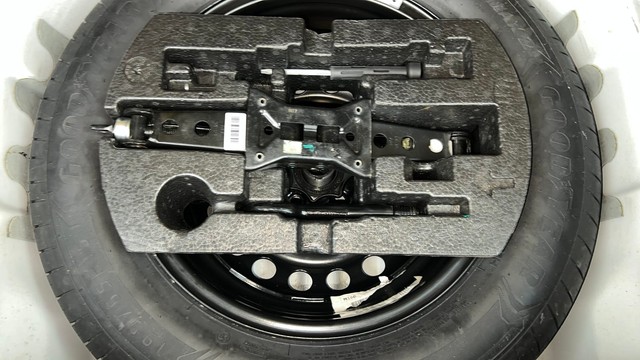 Second-hand 2021 Volkswagen Taigun 1.0 Topline for sale in Chennai-21