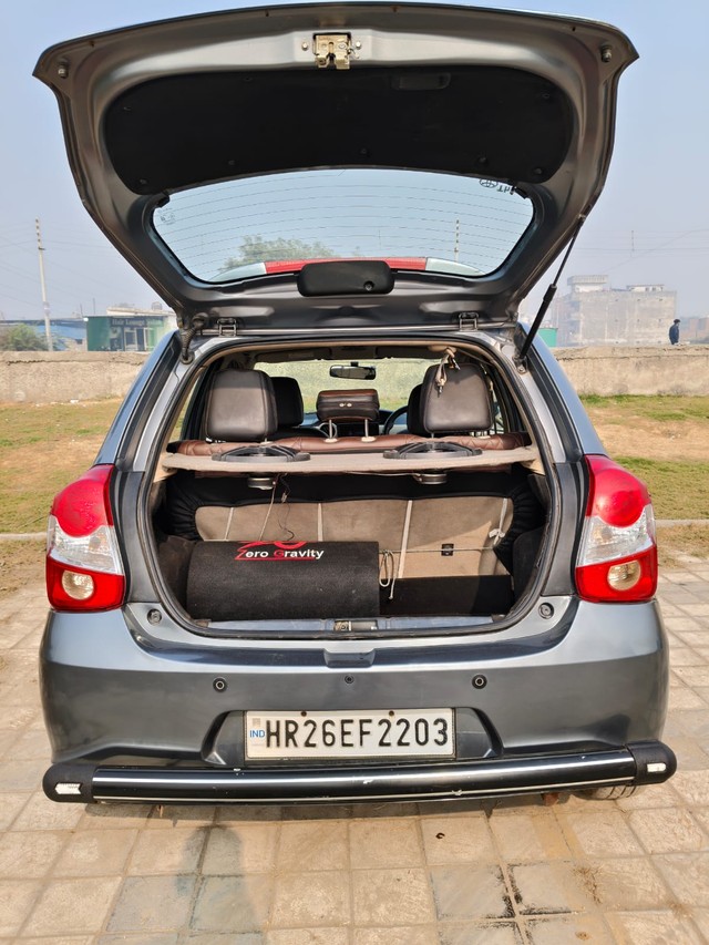 Second-hand 2020 Toyota Etios Liva 1.2 VX for sale in Faridabad-11