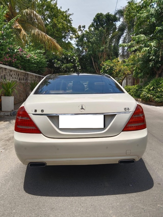 Second-hand 2013 Mercedes-Benz S-Class 320 CDI for sale in Chennai-2
