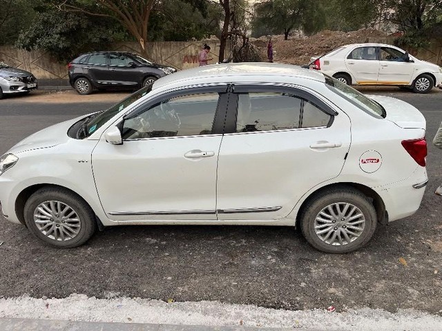 Second-hand 2018 Maruti Swift Dzire ZXI 1.2 for sale in Ahmedabad-9