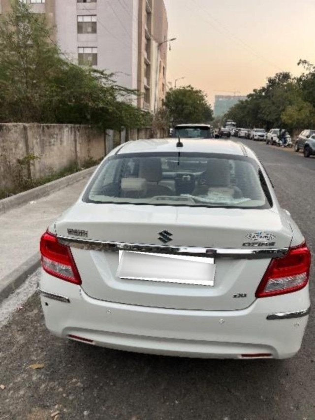 Second-hand 2018 Maruti Swift Dzire ZXI 1.2 for sale in Ahmedabad-6