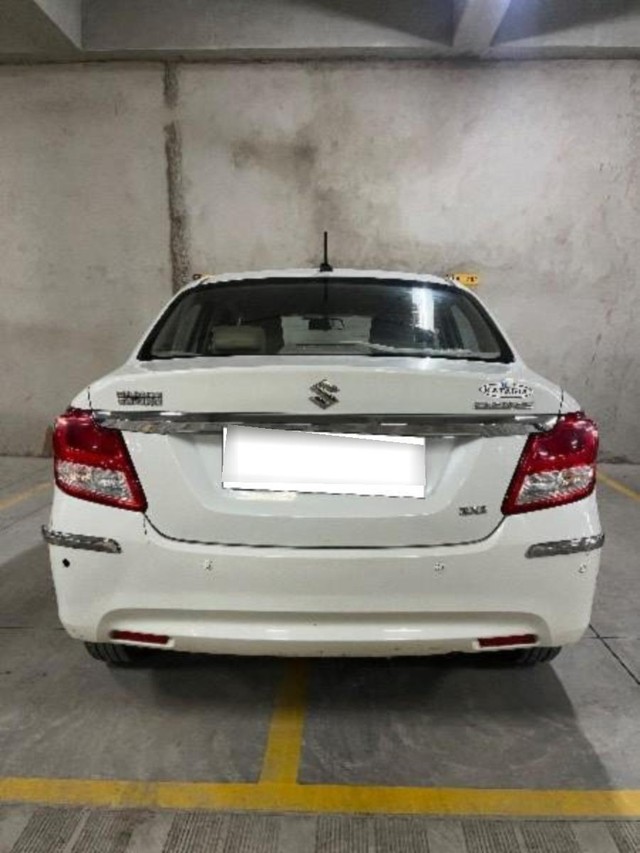 Second-hand 2018 Maruti Swift Dzire ZXI 1.2 for sale in Ahmedabad-12