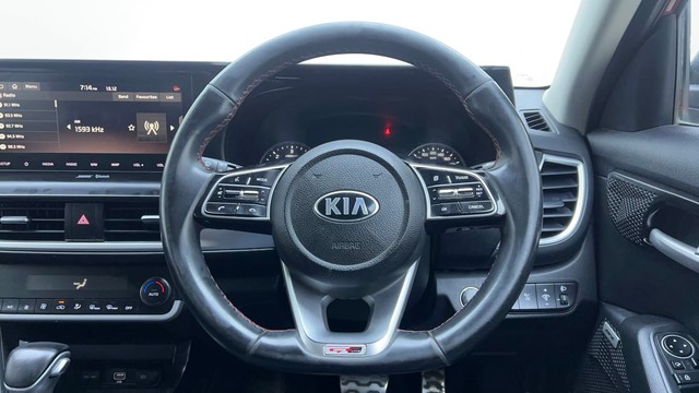Second-hand 2020 Kia Seltos GTX Plus Diesel AT for sale in Hyderabad-35