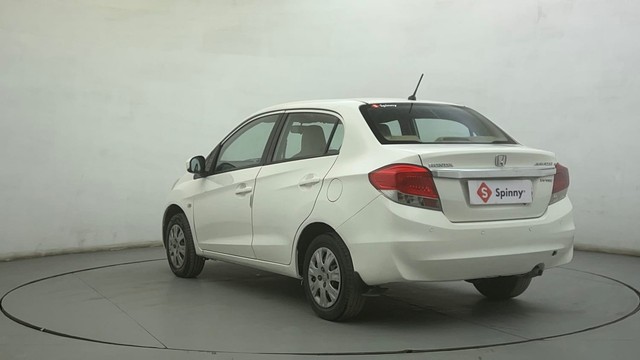 Second-hand 2013 Honda Amaze S i-VTEC for sale in Ahmedabad-5