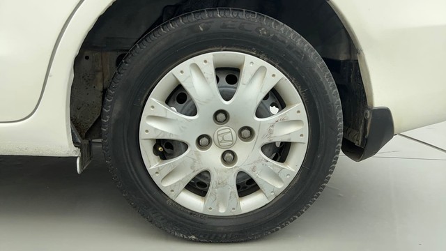 Second-hand 2013 Honda Amaze S i-VTEC for sale in Ahmedabad-19