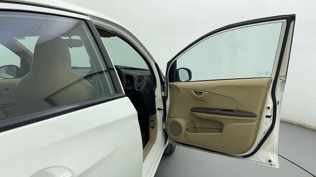 Second-hand 2013 Honda Amaze S i-VTEC for sale in Ahmedabad-16