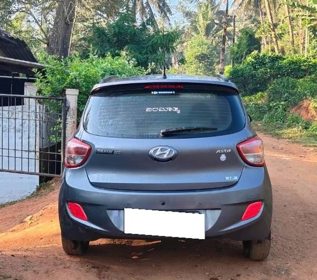 Second-hand 2016 Hyundai Grand i10 Asta for sale in Chikmagalur-5