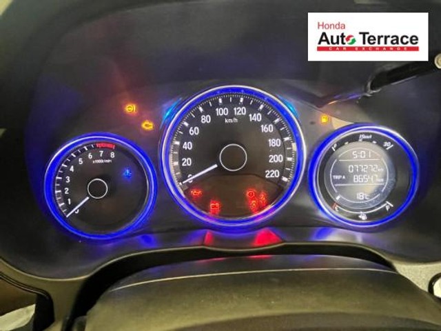 Second-hand 2015 Honda City V MT AVN for sale in Vadodara-5