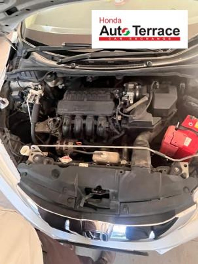 Second-hand 2015 Honda City V MT AVN for sale in Vadodara-6