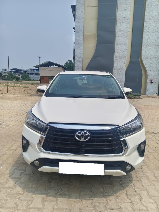 Second-hand 2022 Toyota Innova Crysta 2.7 GX 7 STR for sale in New Delhi-2