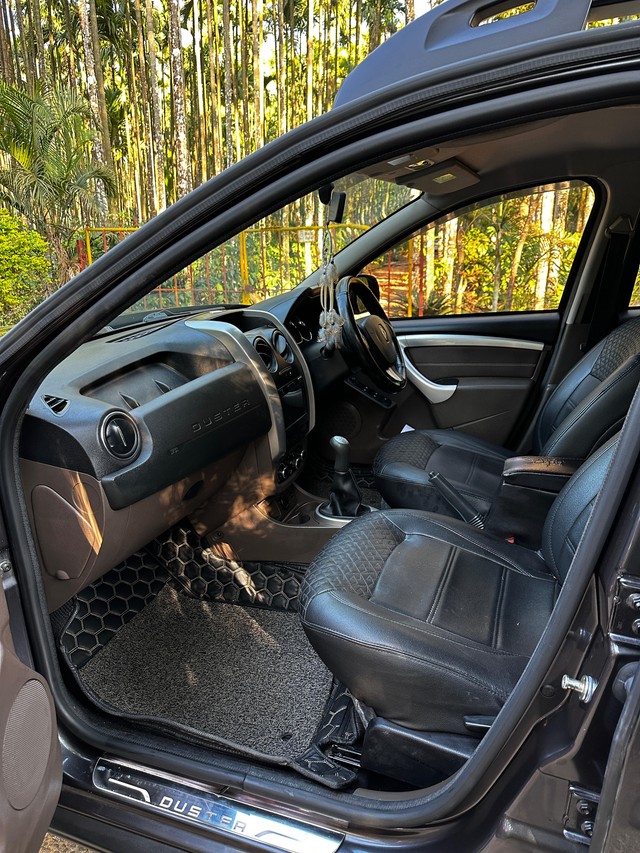 Second-hand 2019 Renault Duster RXS 110PS BSIV for sale in Hassan-17