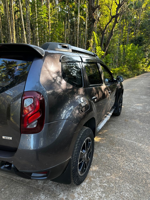 Second-hand 2019 Renault Duster RXS 110PS BSIV for sale in Hassan-10
