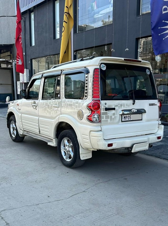 Second-hand 2008 Mahindra Scorpio M2DI for sale in Indore-8
