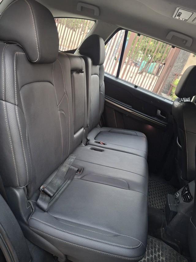 Second-hand 2017 Tata Hexa XTA for sale in New Delhi-12