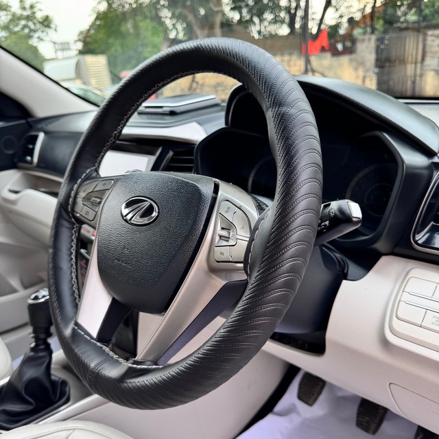 Second-hand 2020 Mahindra XUV300 W8 Option Diesel BSVI for sale in Aurangabad-11