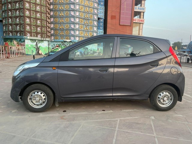 Second-hand 2015 Hyundai EON Era Plus for sale in Bhopal-2