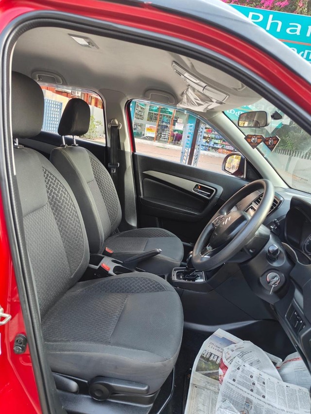 Second-hand 2019 Maruti Vitara Brezza ZDi AMT for sale in Chennai-3